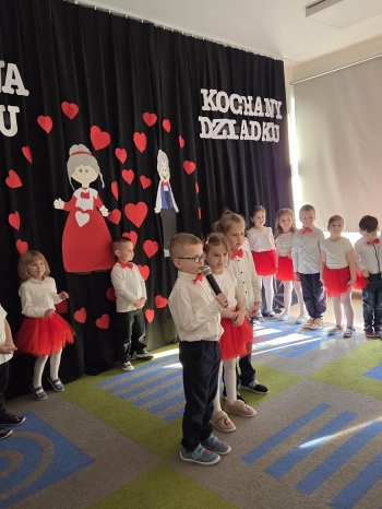 6ee2b04d-6191-4005-a563-bf9c016496a4