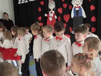 ef3ea61e-8ca9-47da-8735-0c08c7948aee