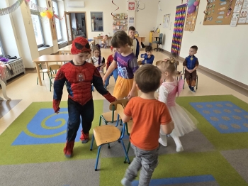 8afb2548-cf4a-4a7c-bc05-4cc26667c161