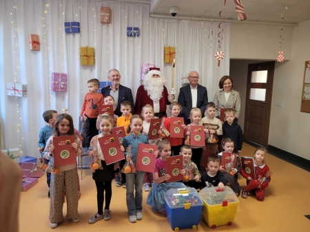 Spotkanie ze Świętym Mikołajem oraz wizyta Pana Burmistrza- wyniki konkursu pt''...