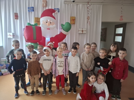 Świąteczny czas w grupie Żwirki